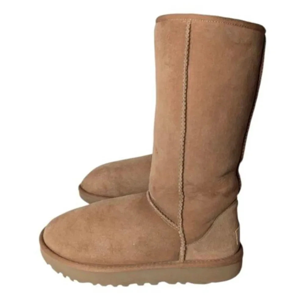 UGG Classic Tall Winter Boot Size 6